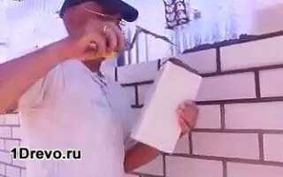 Как правильно облицевать дом из бруса кирпичом