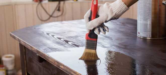 Виды лаков для древесины: их характеристики и расход