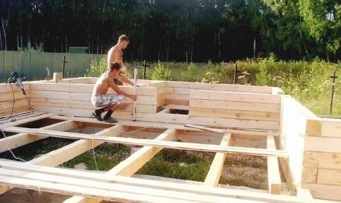 Возведение коробки дома из бруса